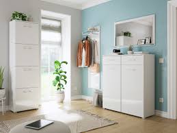 Das set wird durch mehrere kleiderhacken, regenschirmständer mit auflagefläche für die hüter und natürlich einen spiegel komplettiert. Garderobe Set 011 Oakland 4 Tlg Schuhschrank 4 Klappen 24 Paar Weiss Weiss Hgl Garderobensets Garderoben Und Schuhschranke Badmobel Aus Eigener Produktion Ohne Versandkosten