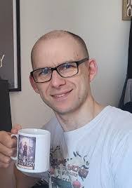 Kerry Mcdaid's Instagram, Twitter & Facebook