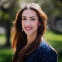 Daisy Aviles's Instagram, Twitter & Facebook