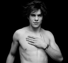 Alors qu'il démarre des études de théâtre au studio le magasin, françois civil décroche un rôle dans le film le cactus réalisé par. My New Plaid Pants Good Morning Gratuitous Francois Civil