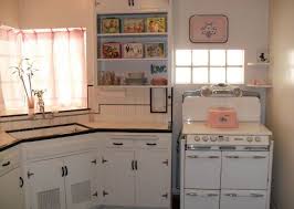 Vintage Original Condition 1940 Home House Phoenix Arizona Cabinets Kitchen Bungalow Kitchen Old Fashioned Kitchen 1940s Kitchen