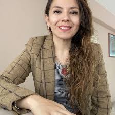 Myriam Galvan's Instagram, Twitter & Facebook