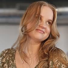 What's a good place where they do eyebrow waxing ?