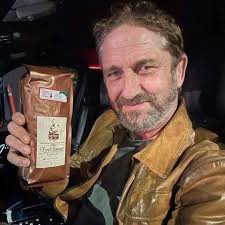 I know we haven't talked in a while, and I'm sorry about that. I just kept  telling myself that if you still wanted to talk you would text me, and  finally I