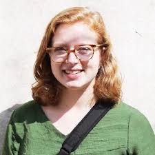 Catherine Arnett's Instagram, Twitter & Facebook