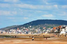 Cabourg Le Charme De La Normandie En Famille Explore Par Expedia