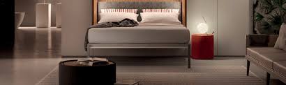 Le lit escamotable se décline dans différents modèles. Lit Escamotable 2 Places Meuble Gain De Place Et Pratique