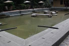 Suhu Dingin Di Bandung Hangatkan Diri Di 5 Pemandian Air Panas Ini Halaman All Kompas Com