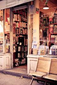 Pela Lei Do Preco Fixo Porque Quero Abrir Uma Livraria Assim Talvez Um Pouco Mais Organizada Bookstore Book Nooks Bookshelves