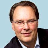 Manuel ferdinand theodor sarrazin (born 6 february 1982) is a german politician of alliance 90/the greens who has been serving as a member of the bundestag from the state of hamburg since 2008. Tubinger Oberburgermeister Boris Palmer Der Remstalrebell Schimmert Durch Baden Wurttemberg Stuttgarter Zeitung