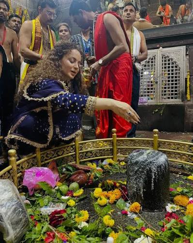 Actor and BJP MP Kangana Ranaut continued her spiritual journey by visiting  the Grishneshwar Jyotirlinga in Maharashtra. Sharing glimpses from her  temple visits, Kangana described the experience as deeply humbling and  spiritually