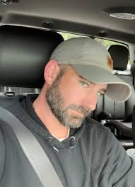 No one wants to date a single dad