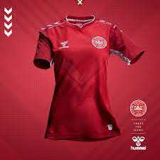 Quando dava medo da seleção brasileira com ronaldinho gaúcho, ronaldo, adriano. Hummel Lanca As Camisas Da Selecao Feminina Da Dinamarca Show De Camisas
