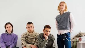 Det skriver gruppen på facebook. Liss Deler To Nye Singler Hor Dansable Waste My Time Og Melankolske Off Today Nyhed