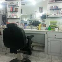 Salon de coiffure à castres. Salon De Coiffure Pour Homme Salon Barbershop In Ariana