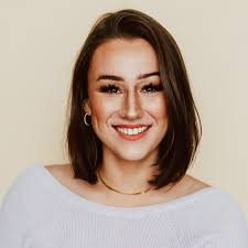 We can't bee-lieve it's already here! 🐝 The Parker Honey Festival returns  to O'Brien Park this Sunday! We're welcoming 20+ vendors, beekeepers, and  beekeeping organizations to showcase their wares and celebrate all