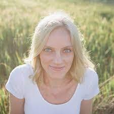 Violette Chery's Instagram, Twitter & Facebook