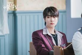 Because he trained for a long time to be. Actor Hwang In Yeob Reveals How His True Beauty Character Affected Him Allkpop
