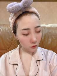 This one's name is Sonia and pretty quickly she started talking about  liquidity mining using Klever mine etherium we will see how long this goes  without me actually having to turn her