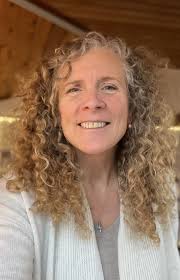 Old Post Office Bagel Shop Sells!