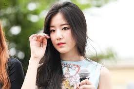 Official G I Dle S Maknae Yeh Shuhua Thread Hann New Op Page 14 Individual Artists Onehallyu In 2020 Hann Girl First Girl