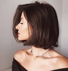 Coupe Carre Court 2019 Coiffure Simple Et Facile Coupe De Cheveux Cheveux Coupe De Cheveux Courte