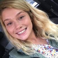 Brenda Mccraw's Instagram, Twitter & Facebook