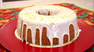 Calda De Laranja Com Leite Condensado Bolo De Laranja Com Cobertura De Leite Ninho E So Mexer Fofo Umido Bolo De Laranja Bolo De Laranja Fofinho Receita Bolo De Laranja
