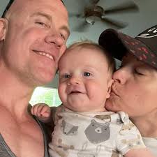 Robyn Barnett (@rostrobyn) • Instagram photos and videos