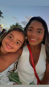 Apoyando a Maripily Rivera