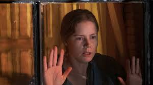 The woman in the window is a thriller that is coming to netflix on may 14th and if the trailer is any indication as to how this movie is, it is super creepy — and i am here for it! 2 Nbzspxjgr8im