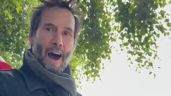 Fan captures Keanu Reeves' 'class' reaction to first TT