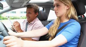 Tout l'examen théorique porte sur le contenu de ces trois documents. 10 Solutii Pentru Reducerea Stresului La Examenul Auto Ecomunicate Ro