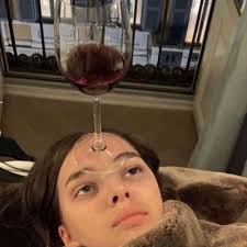 Nadine Ortiz (@nadineortizbe)