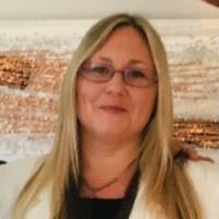 30+ "Julia Leach" profiles