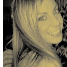 Kara Cahill's Instagram, Twitter & Facebook