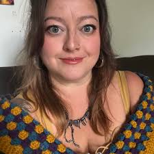 Ava Luna • Facebook