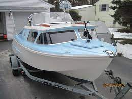 Maybe you would like to learn more about one of these? 1000 Ideas About Cabin Cruiser On Pinterest Boats Chris Craft Cuddy Cabin Boat Cabin Cruiser Boat Cabin Cruiser