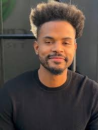 Aaron Rochelle's Instagram, Twitter & Facebook