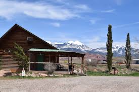 Book your perfect cabin getaway on allcabins.com! 13 Best Airbnb Moab Rentals For An Incredible Utah Getaway