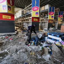 Johannesburg — rioters looted shops and threw stones at police on tuesday as violent protests triggered by the jailing of former president jacob zuma spread across south africa. D G4b39fm9dsbm
