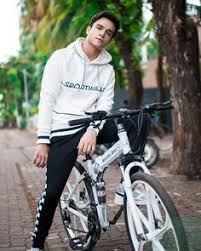 7 Krishna Kaul Ideas Krishna Kumkum Bhagya Tv Actors Krishna kaul who was seen in puncch beat in a negative role was seen roadies real heroes, (if you have not watched punnch beat you can watch on alt the point, is if you have watched the audition properly you'll remember at one point rannvijay singha asked krishna kaul to tell him his worst. 7 krishna kaul ideas krishna kumkum