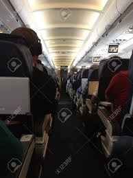 D~s lors, quelle est la. A L Interieur D Un Avion Banque D Images Et Photos Libres De Droits Image 23845707