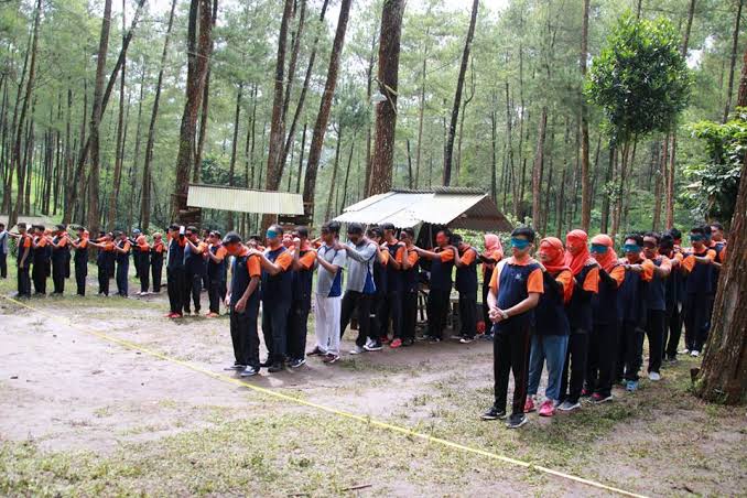Outbound di Batu Malang Terbaik - Pujon Rafting 082257138448