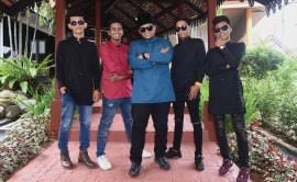 Download lagu aisyah projector band mp3 dan video klip mp4 (3.43 mb) gudanglagu. Pemuzik Indonesia Claim Lagu Aisyah Projector Band