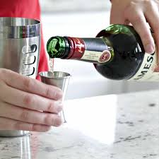 Jetzt bequem online einkaufen und fertig gepackt abholen. Jameson Green Tea Shot Recipe Homemade Food Junkie