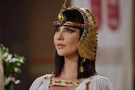Mira Como Luce En La Vida Real La Actriz Que Interpreta A Nefertari En La Novela De Moises Mujer Ojo