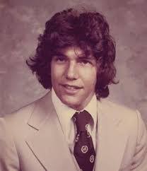 Dinah Wells's Instagram, Twitter & Facebook