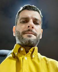 Confieso que tengo sed de triunfo y con ganas saborear el éxito otra vez.  Ahora a grandes escalas. Poniendo toda mi experiencia al servicio, la mejor  de las actitudes, motivación al 💯