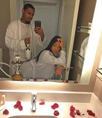 Finger couple with hat funny picture. Cute Couples Pinterest Freaky Couple Goals Novocom Top